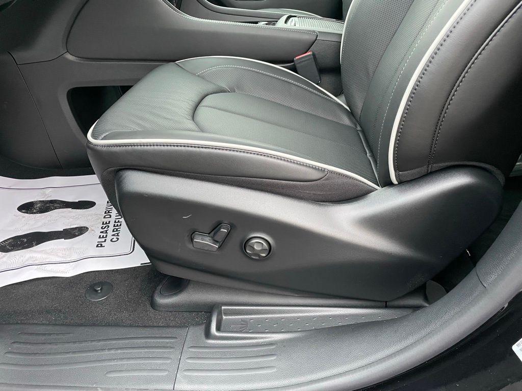 new 2026 Chrysler Pacifica car, priced at $57,500