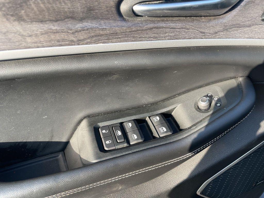 used 2021 Jeep Grand Cherokee L car, priced at $26,500