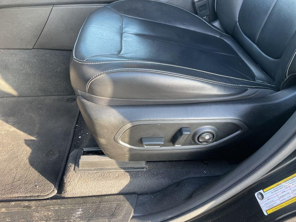 used 2021 Jeep Grand Cherokee L car, priced at $26,500