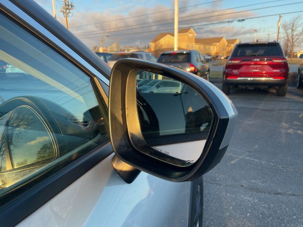 used 2024 Nissan Rogue car, priced at $20,134