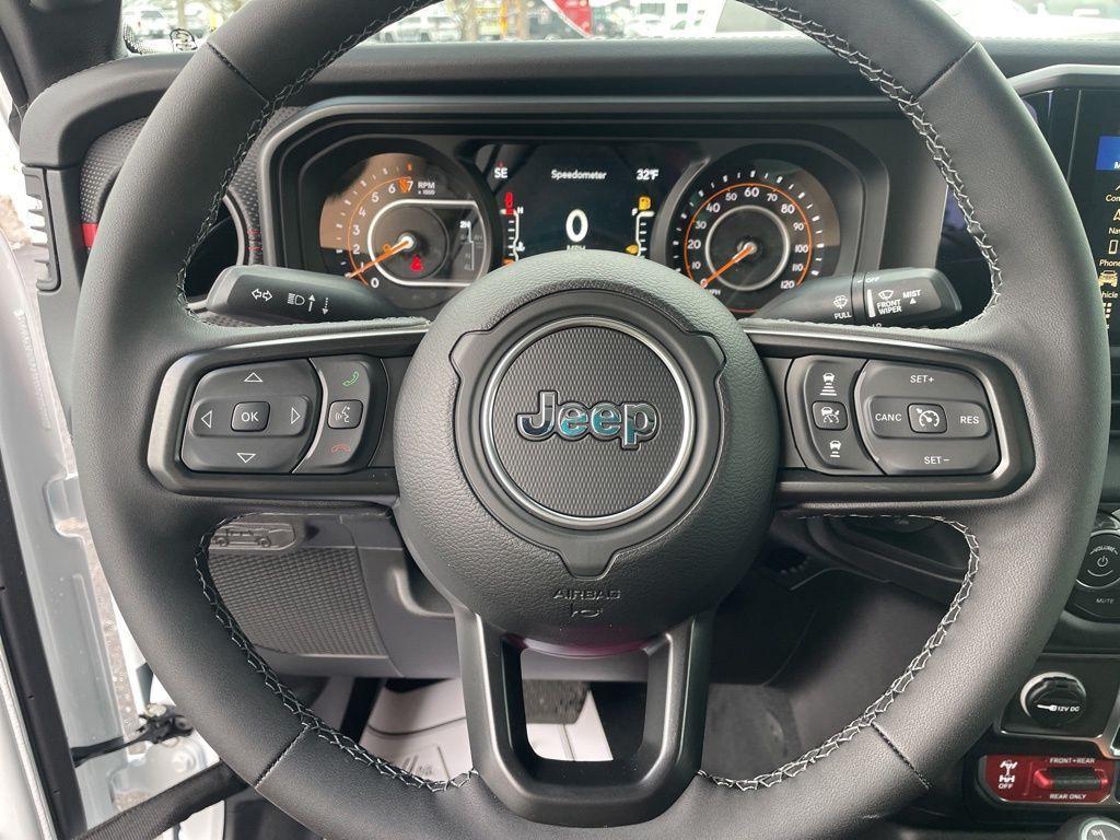 new 2026 Jeep Gladiator car, priced at $61,005