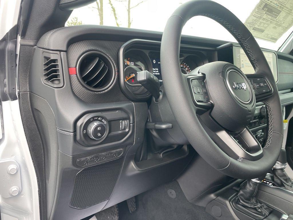 new 2026 Jeep Gladiator car, priced at $61,005