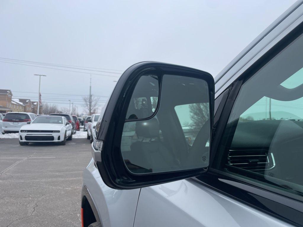 new 2026 Jeep Grand Wagoneer car, priced at $69,115