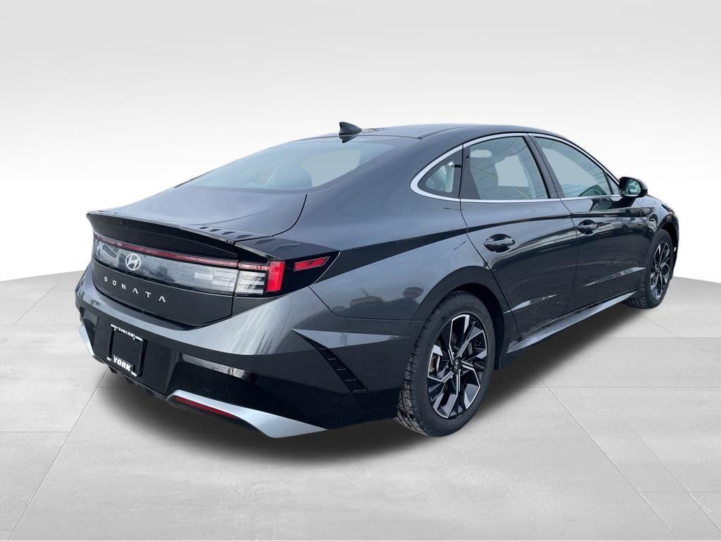 used 2024 Hyundai Sonata car, priced at $20,164