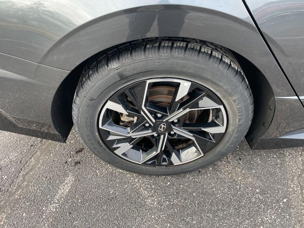 used 2024 Hyundai Sonata car, priced at $20,164