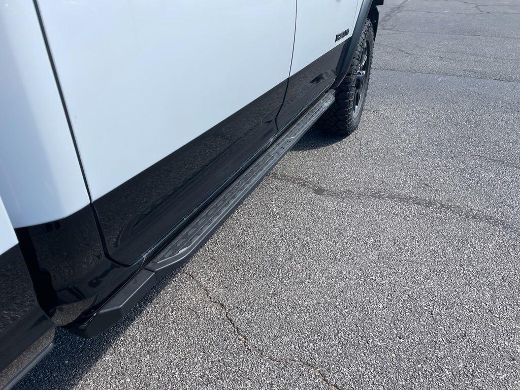 new 2025 Ram 2500 car, priced at $82,014