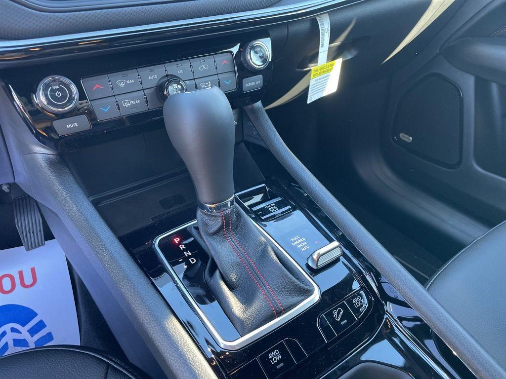 new 2026 Jeep Compass car, priced at $39,616