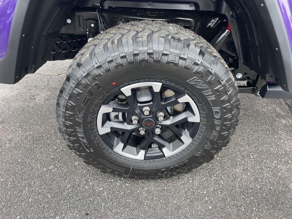 new 2026 Jeep Gladiator car, priced at $60,347