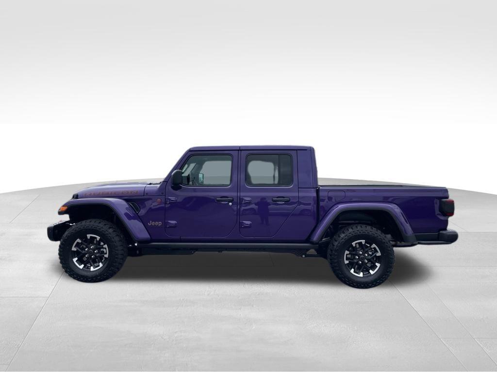 new 2026 Jeep Gladiator car, priced at $60,347