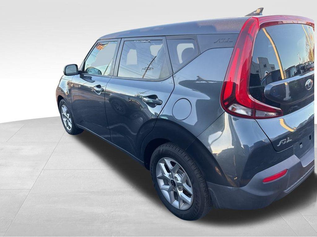 used 2021 Kia Soul car, priced at $12,983