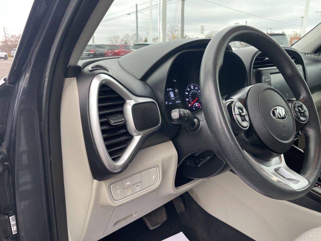used 2021 Kia Soul car, priced at $12,489