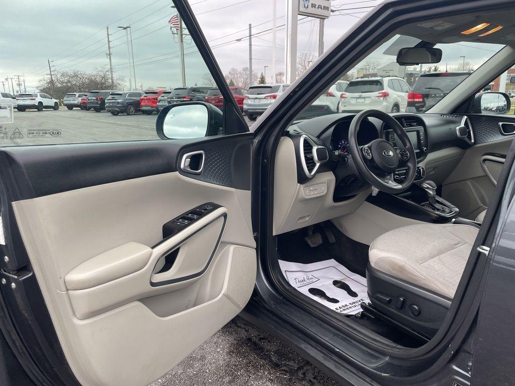 used 2021 Kia Soul car, priced at $12,489