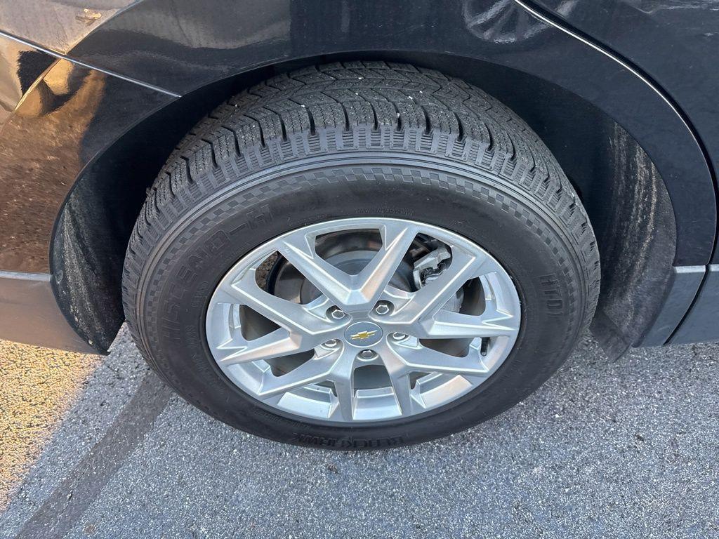 used 2022 Chevrolet Equinox car, priced at $19,317