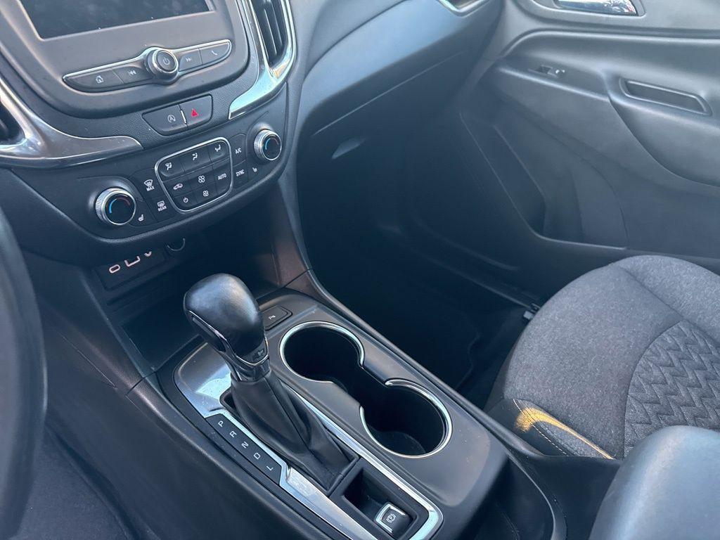 used 2022 Chevrolet Equinox car, priced at $19,317