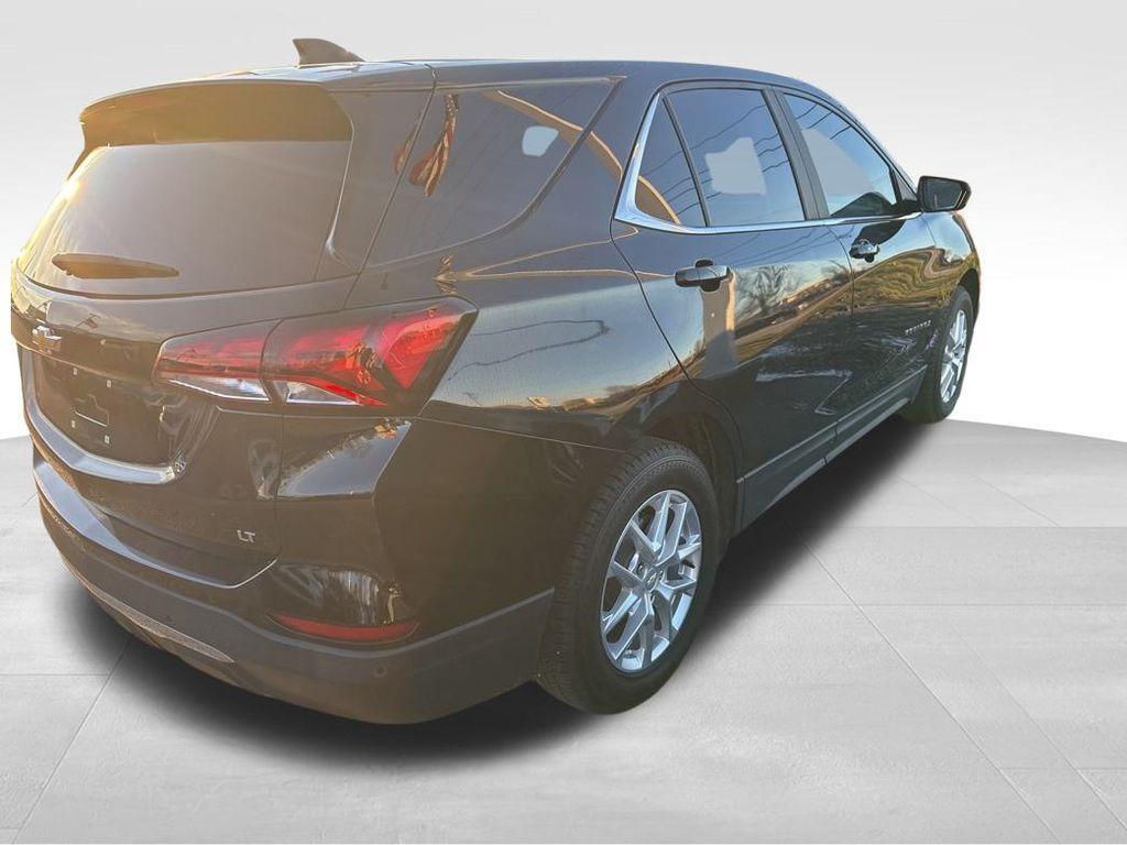 used 2022 Chevrolet Equinox car, priced at $19,317