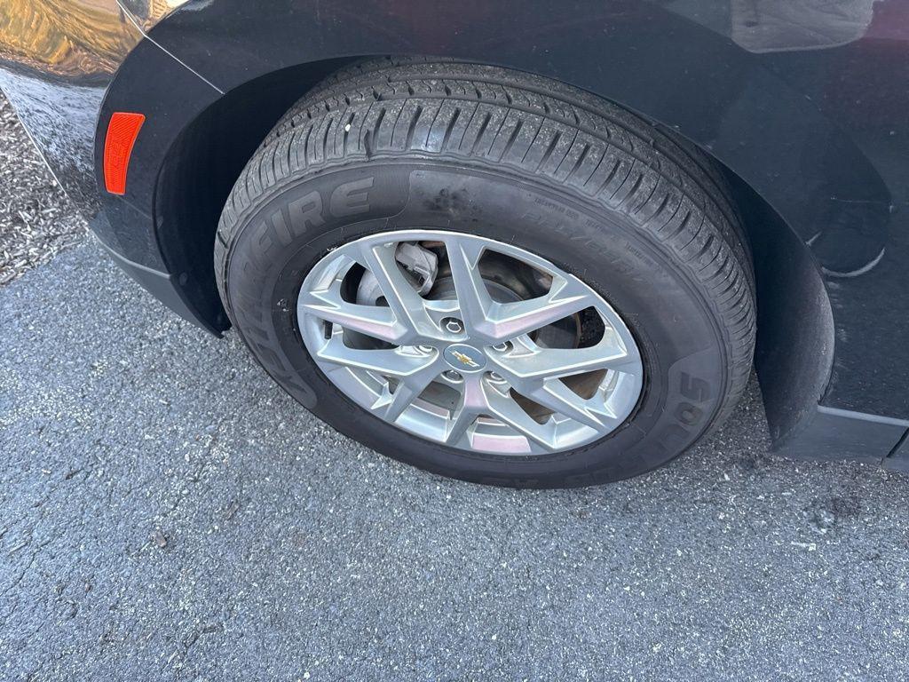 used 2022 Chevrolet Equinox car, priced at $19,317