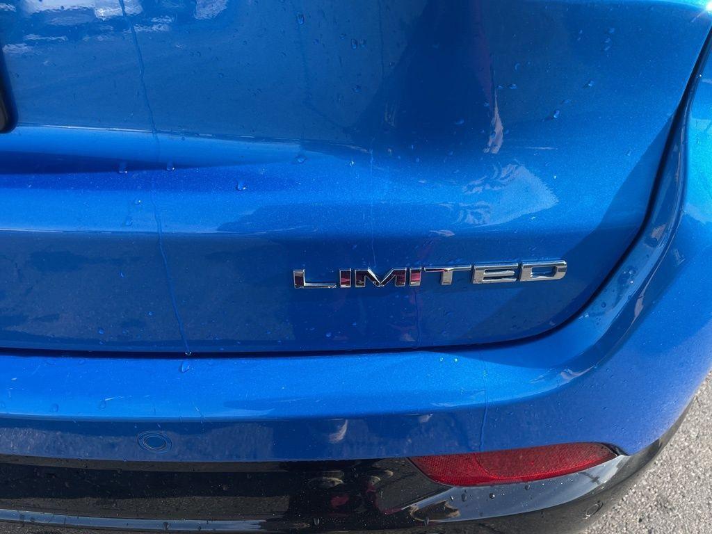 used 2024 Jeep Compass car, priced at $25,599