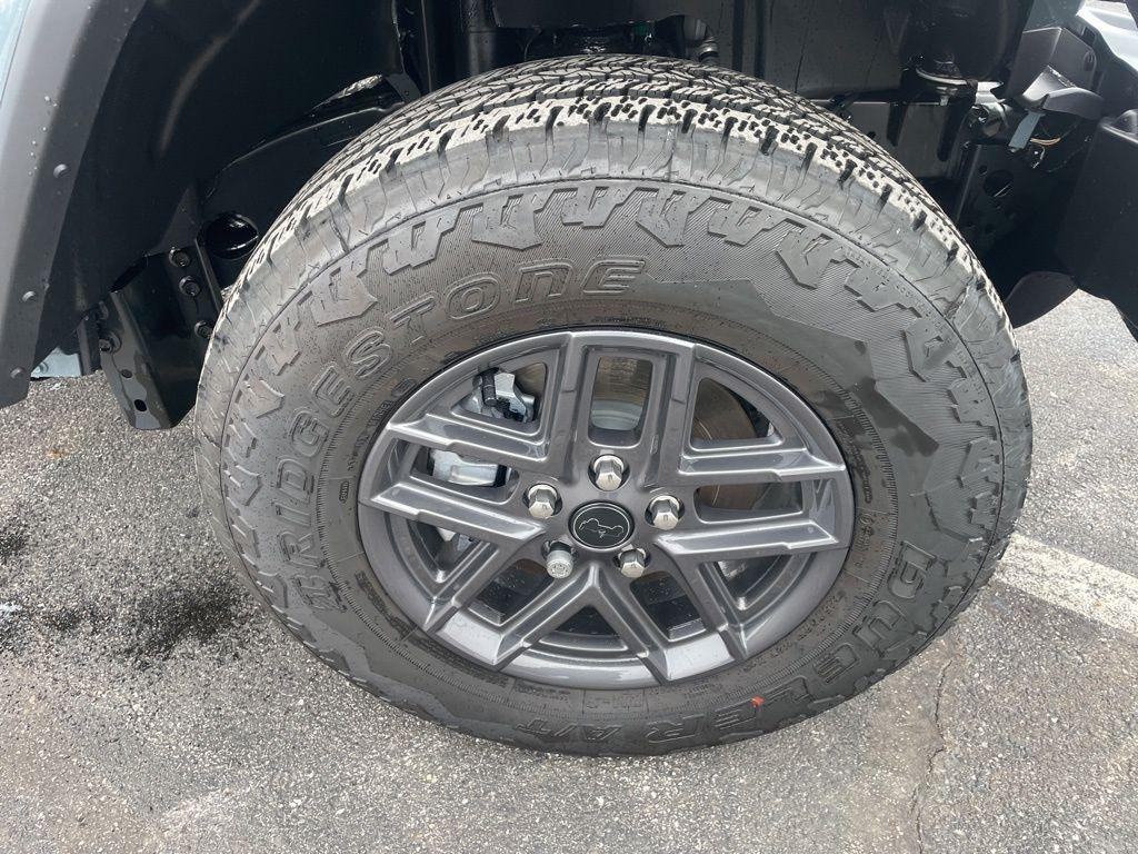 new 2026 Jeep Gladiator car, priced at $45,184