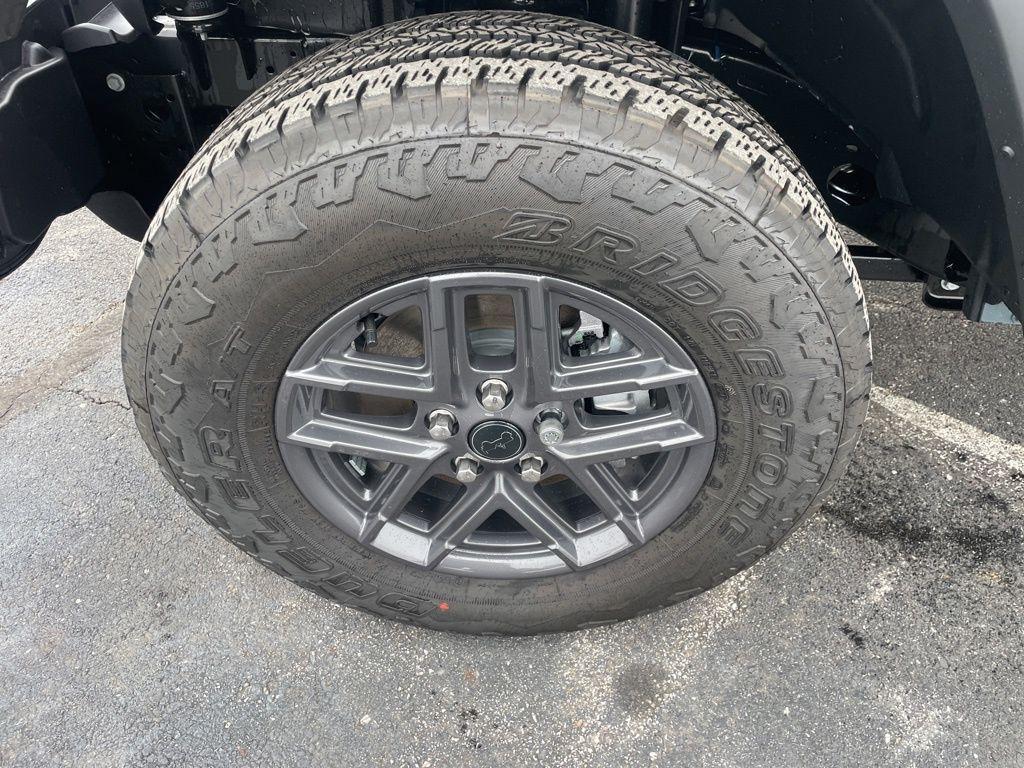 new 2026 Jeep Gladiator car, priced at $45,184