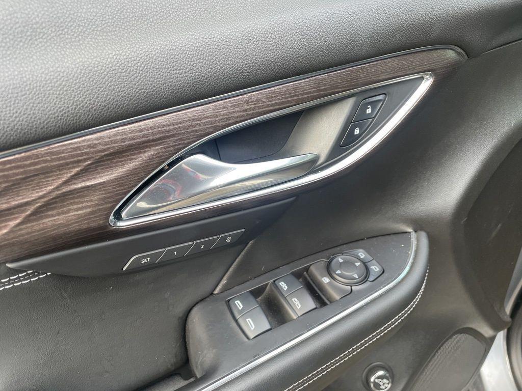 used 2022 Buick Envision car, priced at $24,895