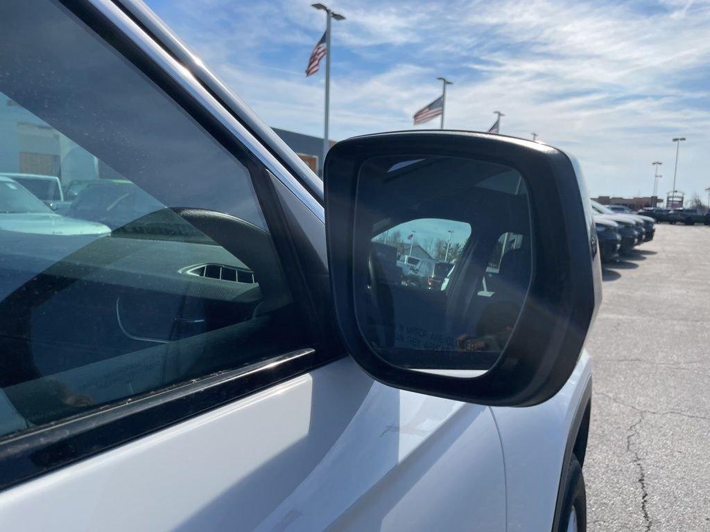 used 2024 Jeep Grand Cherokee car, priced at $35,031