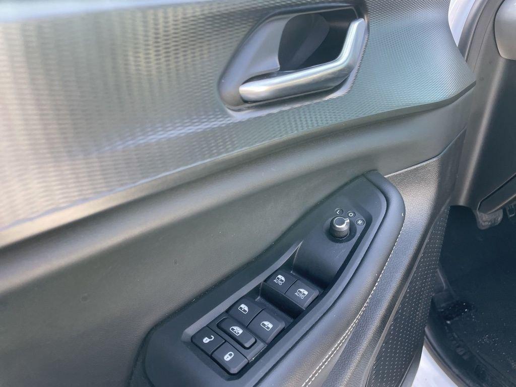 used 2024 Jeep Grand Cherokee car, priced at $35,031