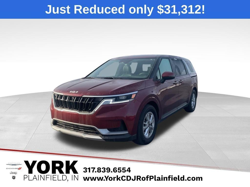 used 2024 Kia Carnival car, priced at $31,312