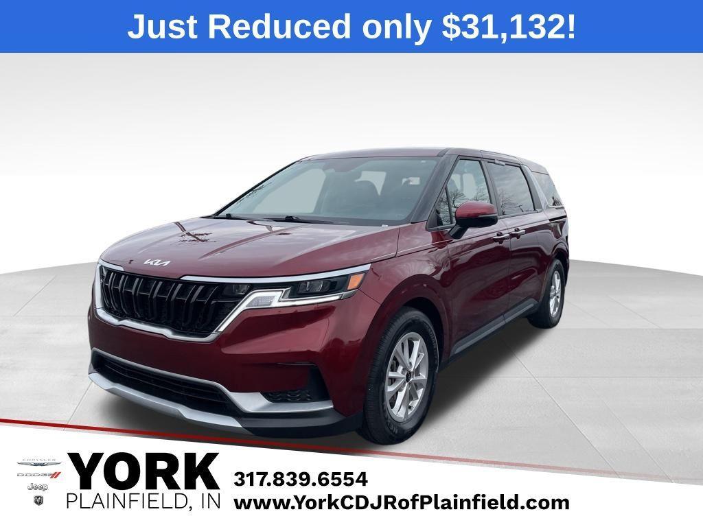 used 2024 Kia Carnival car, priced at $31,132