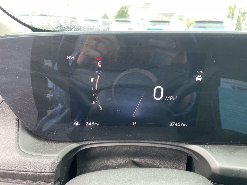 used 2024 Buick Encore GX car, priced at $21,250