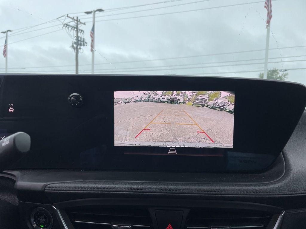 used 2024 Buick Encore GX car, priced at $21,250