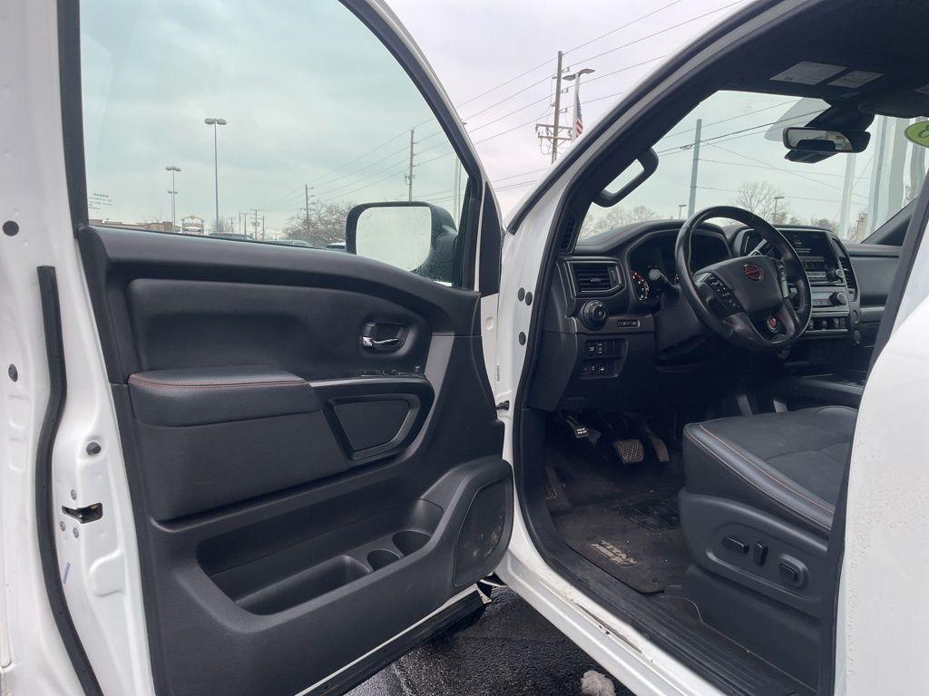 used 2023 Nissan Titan car, priced at $34,989