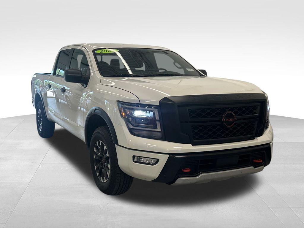 used 2023 Nissan Titan car, priced at $34,989