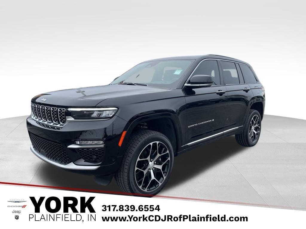 new 2025 Jeep Grand Cherokee car, priced at $60,997