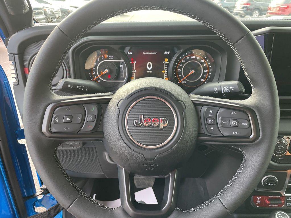 new 2026 Jeep Gladiator car, priced at $61,005