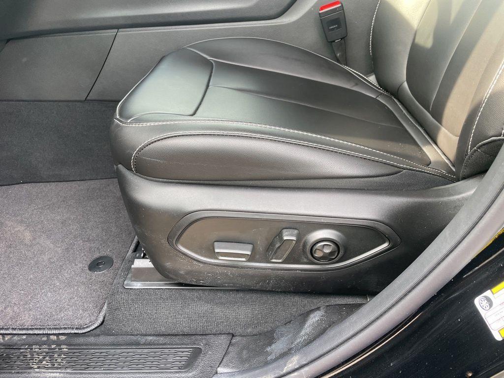 new 2026 Jeep Grand Cherokee car, priced at $46,581