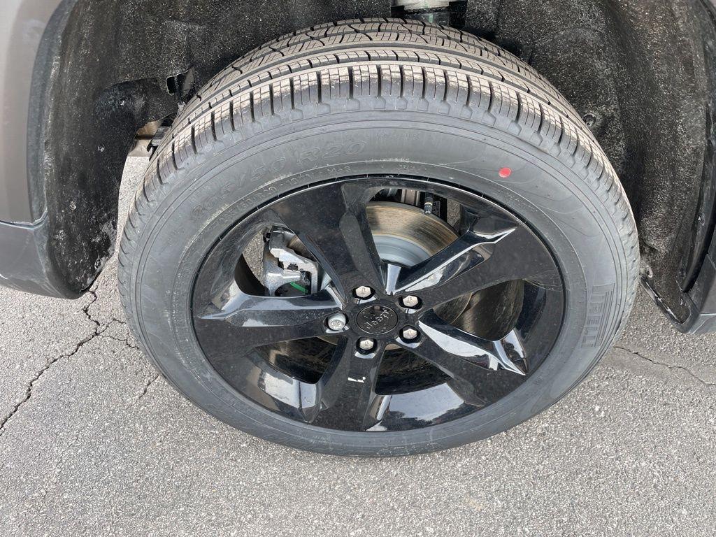 new 2026 Jeep Grand Cherokee car, priced at $46,581