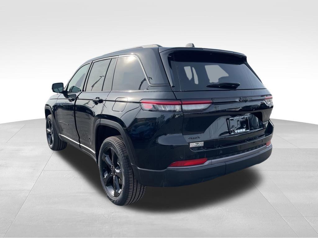 new 2026 Jeep Grand Cherokee car, priced at $46,581