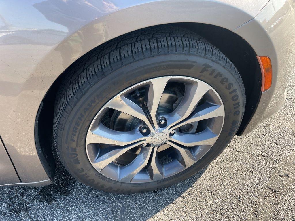 used 2017 Chrysler Pacifica car, priced at $11,988