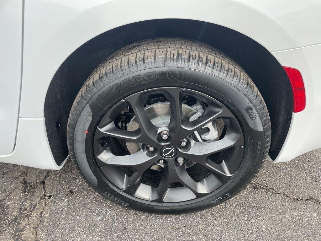 new 2026 Chrysler Pacifica car, priced at $56,863