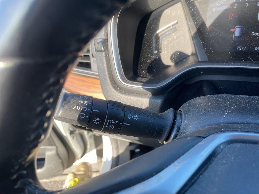 used 2021 Honda CR-V car, priced at $22,296