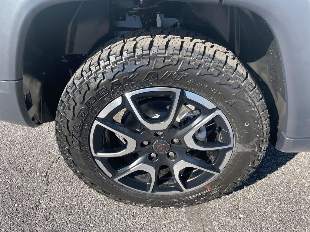 new 2026 Jeep Compass car, priced at $37,663