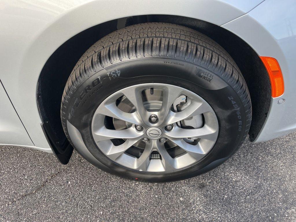 new 2026 Chrysler Pacifica car, priced at $46,995