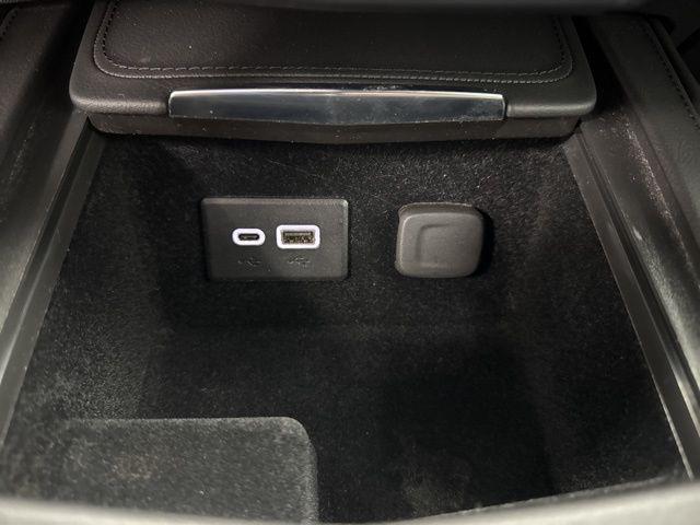 used 2024 Cadillac XT4 car, priced at $26,988