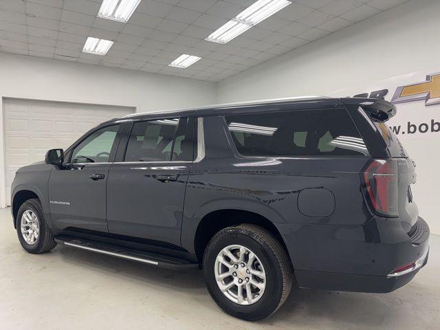 used 2025 Chevrolet Suburban car, priced at $59,799