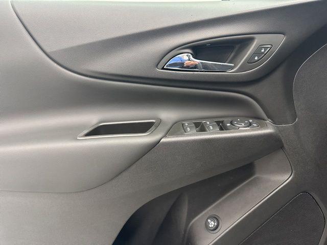 used 2024 Chevrolet Equinox car, priced at $25,998