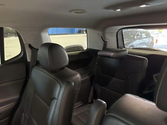used 2023 GMC Acadia car, priced at $28,300