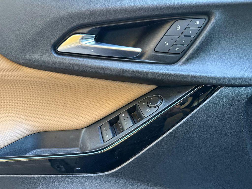 new 2026 Chevrolet Equinox car, priced at $36,423