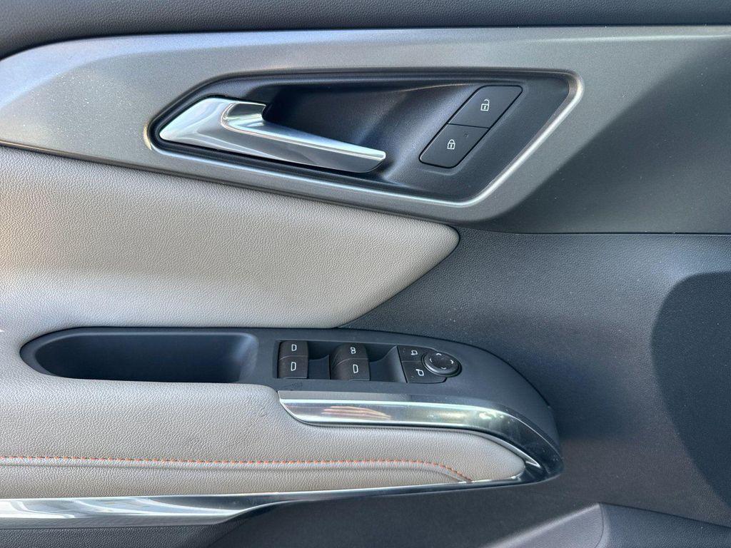 new 2026 Chevrolet Traverse car, priced at $47,659