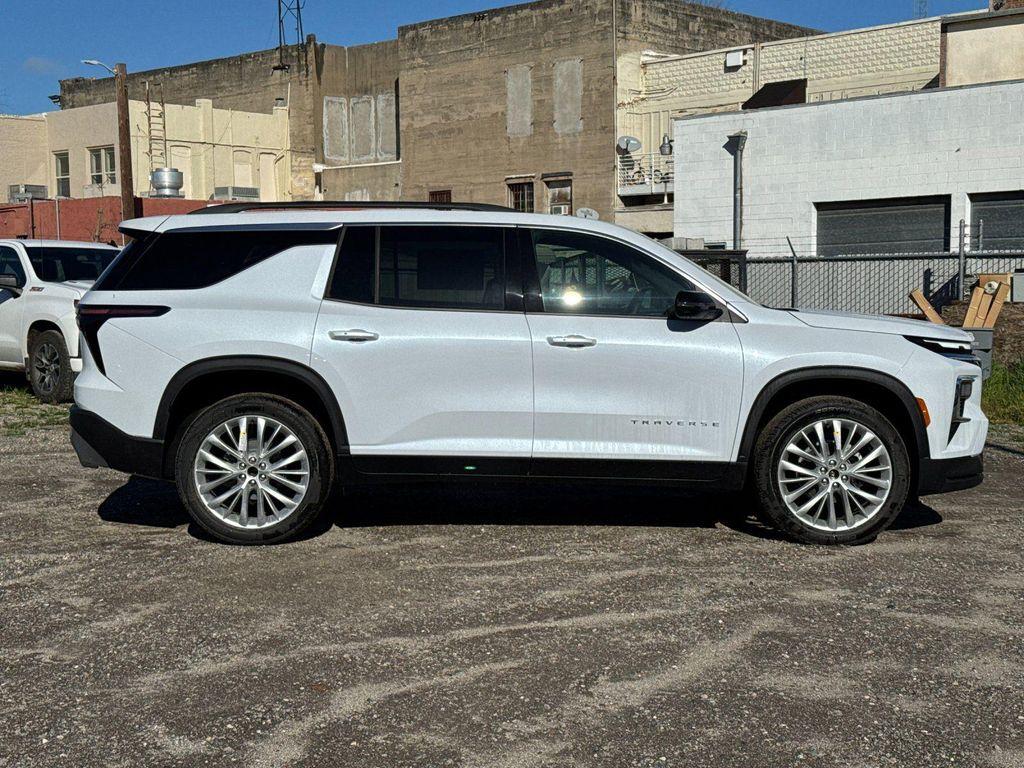 new 2026 Chevrolet Traverse car, priced at $47,659
