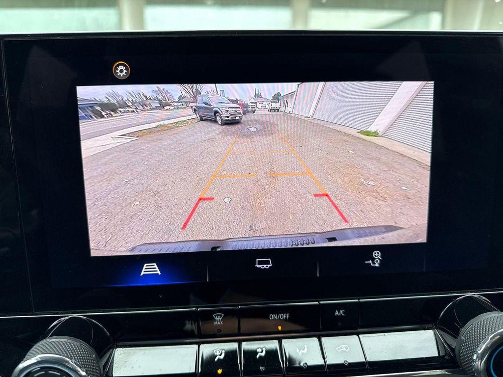 used 2024 Chevrolet Colorado car, priced at $25,700